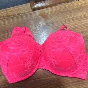 Elegant Pink Lace Bra